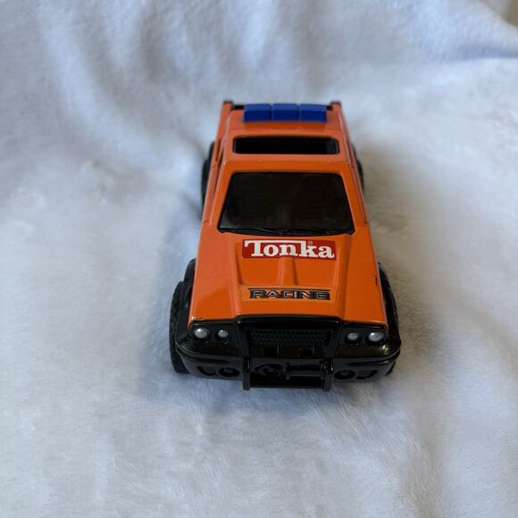VINTAGE TONKA PICK UP TRUCK - TONKA GO-CART RACING - HASBRO 2002 - Picture 2 of 16